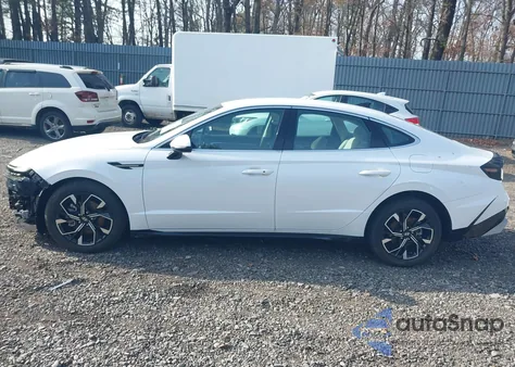 2024 Hyundai Sonata Sel from USA, damaged, VIN KMHL64JA4RA395863